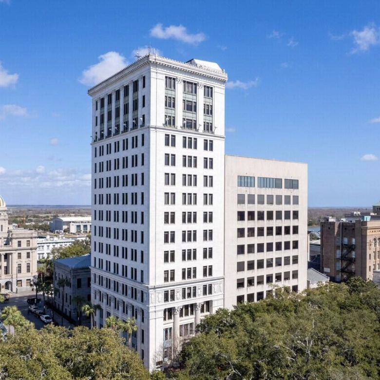Savannah’s Ritz-Carlton Just Secured $104.5 Million. That’s a Real Signal for the Luxury Core.